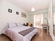 Habitación en piso compartido de 5 habitaciones en...