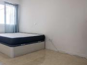 Habitación en piso compartido de 5 habitaciones en...