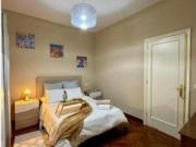 Habitación en piso compartido de 5 habitaciones en...