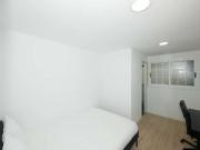 Habitación en piso compartido de 5 habitaciones en...