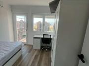 Habitación en piso compartido de 5 habitaciones en Campo...