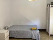 Habitación en piso compartido de 6 habitaciones en...