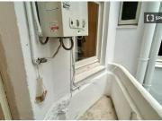 Habitación en piso compartido de 6 habitaciones en...