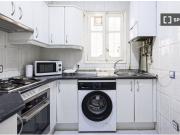 Habitación en piso compartido de 6 habitaciones en...