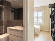 Habitación en piso compartido de 6 habitaciones en...