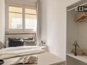 Habitación en piso compartido de 6 habitaciones en Barcelona