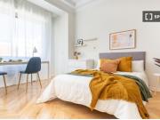 Habitación en piso compartido de 6 habitaciones en...