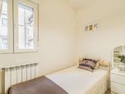 Habitación en piso compartido de 6 habitaciones en Jerónimos