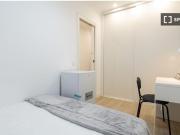 Habitación en piso compartido de 7 habitaciones en...