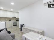 Habitación en piso compartido de 7 habitaciones en...