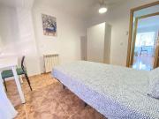 Habitación en piso compartido de 7 habitaciones en...