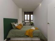 Habitación en piso compartido de 8 habitaciones, Sant...