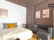 Habitación en piso compartido de 8 habitaciones, Sant...