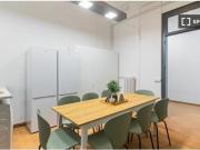 Habitación en piso compartido de 9 habitaciones en...