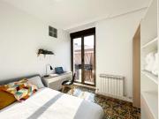 Habitación en piso compartido de 9 habitaciones en...