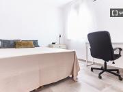 Habitación en piso compartido de 3 habitaciones en...