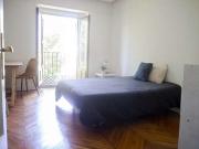 Habitación en piso compartido en alquiler en Cortes, Madrid