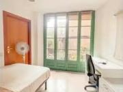 Habitación en piso compartido en alquiler en El Gòtic,...