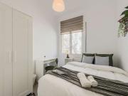 Habitación en piso compartido de 5 habitaciones en El...