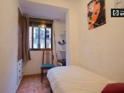 Habitación en piso compartido de 4 habitaciones en La...