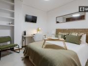 Habitación en piso compartido en alquiler en Pacífico,... Habitación en piso compartido en alquiler en Pacífico,...