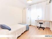 Habitación en piso compartido en alquiler en Polígono...
