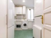 Habitación en piso compartido en alquiler en Ríos Rosas,...