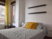 Habitación en piso compartido en alquiler en Sant...