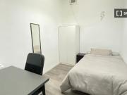 Habitación en piso compartido en alquiler en Sol, Madrid