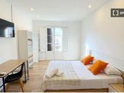 Habitación en piso compartido en barcelona