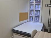 Habitación en piso compartido en barcelona