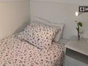 Habitación en piso compartido en La Nova Esquerra, Barcelona