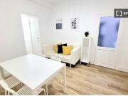 Habitación en piso compartido en LHospitalet de Llobregat