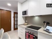 Habitación en piso compartido en LHospitalet de Llobregat