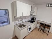 Habitación en piso compartido en madrid
