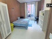 Habitación en piso compartido en madrid