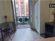 Habitación en piso compartido en madrid