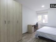 Habitación en piso compartido, Quintana, Madrid