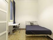 Habitación en piso de 10 habitaciones en Diagonal Mar,...