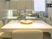 Habitación en piso de 3 dormitorios en el Eixample Dreta