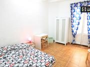 Habitación en piso de 3 habitaciones en alquiler, El...