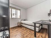 Habitación en piso de 3 habitaciones en Quatre Carreres,...