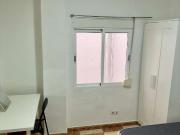 Habitación en piso de 4 habitaciones en alquiler en...