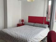 Habitación en piso de 4 habitaciones en Camins Al Grau