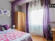 Habitación en piso de 5 habitaciones en Alcalá de Henares