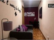 Habitación en piso de 5 habitaciones en Alcalá de Henares