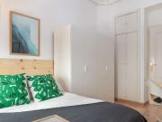 Habitación en piso de 6 habitaciones en Embajadores, Madrid