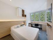 Habitación en piso de 7 habitaciones en Almenara, Madrid Habitación en piso de 7 habitaciones en Almenara, Madrid