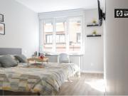 Habitación en piso de 8 habitaciones en Bellas Vistas,...