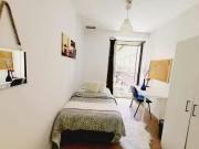 Habitación en Plaza de Santa Ana, Cortes